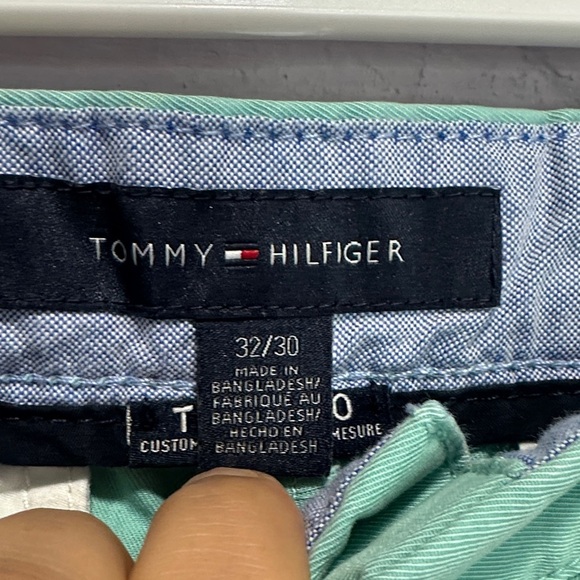 NEW Tommy Hilfiger Men's Light Green Chinos size 32/30 - Picture 3 of 11